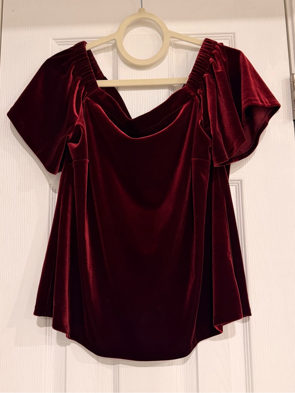 White House Black Market Velvet Off-Shoulder Blouse in Burgundy NWT - Picture 6 of 10